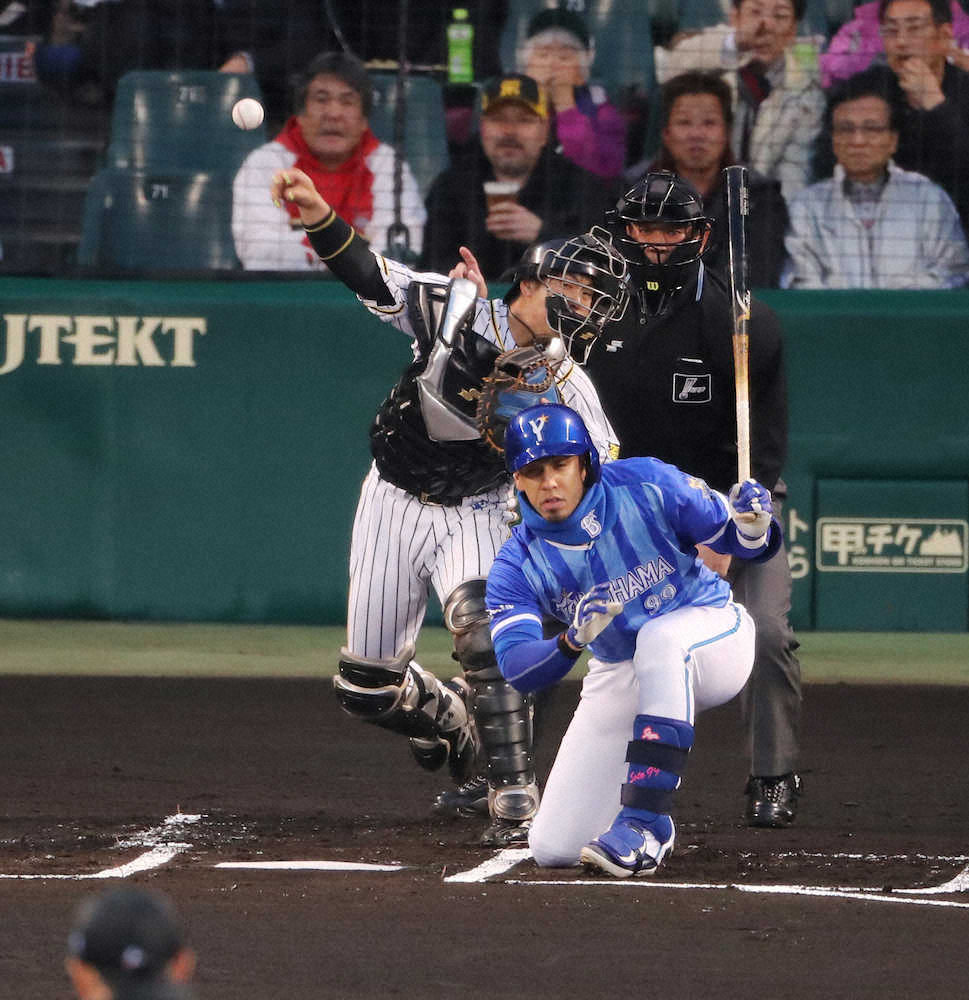 【画像・写真】初回いきなり梅ちゃんバズーカ！甲子園で3回連続二盗阻止