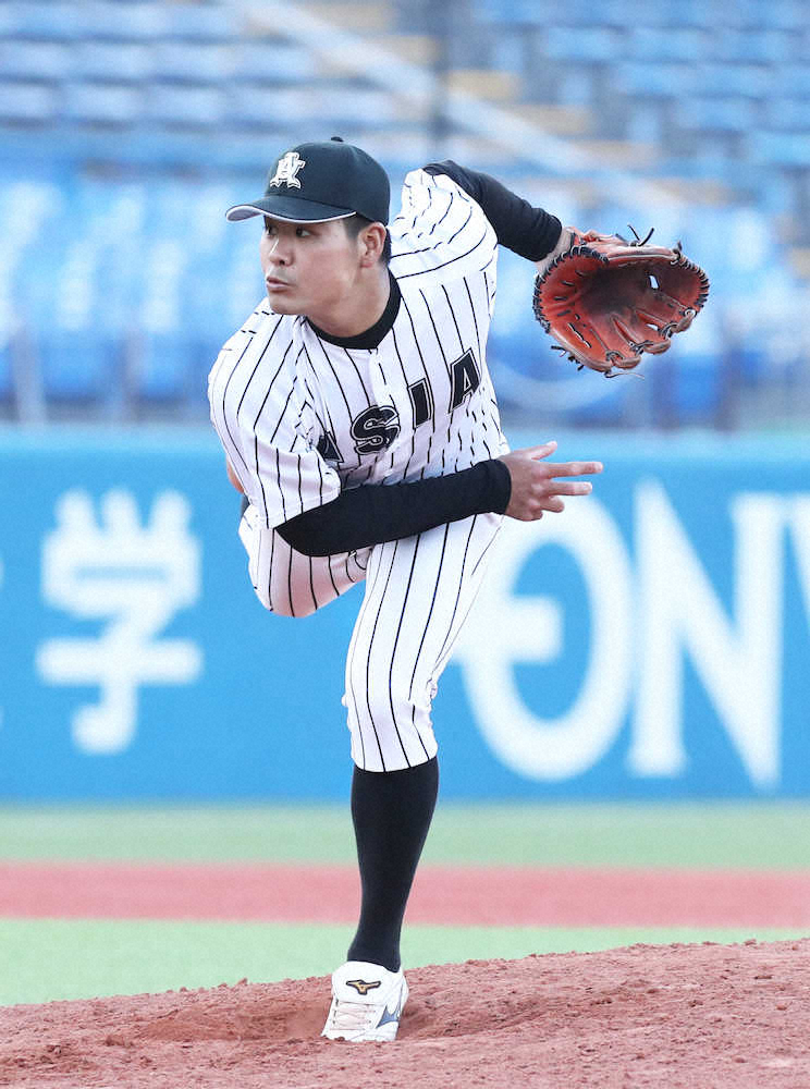 【画像・写真】亜大・内間、人生初完投　1年・田中幹は初スタメンで猛打賞「きょうは出来すぎ」