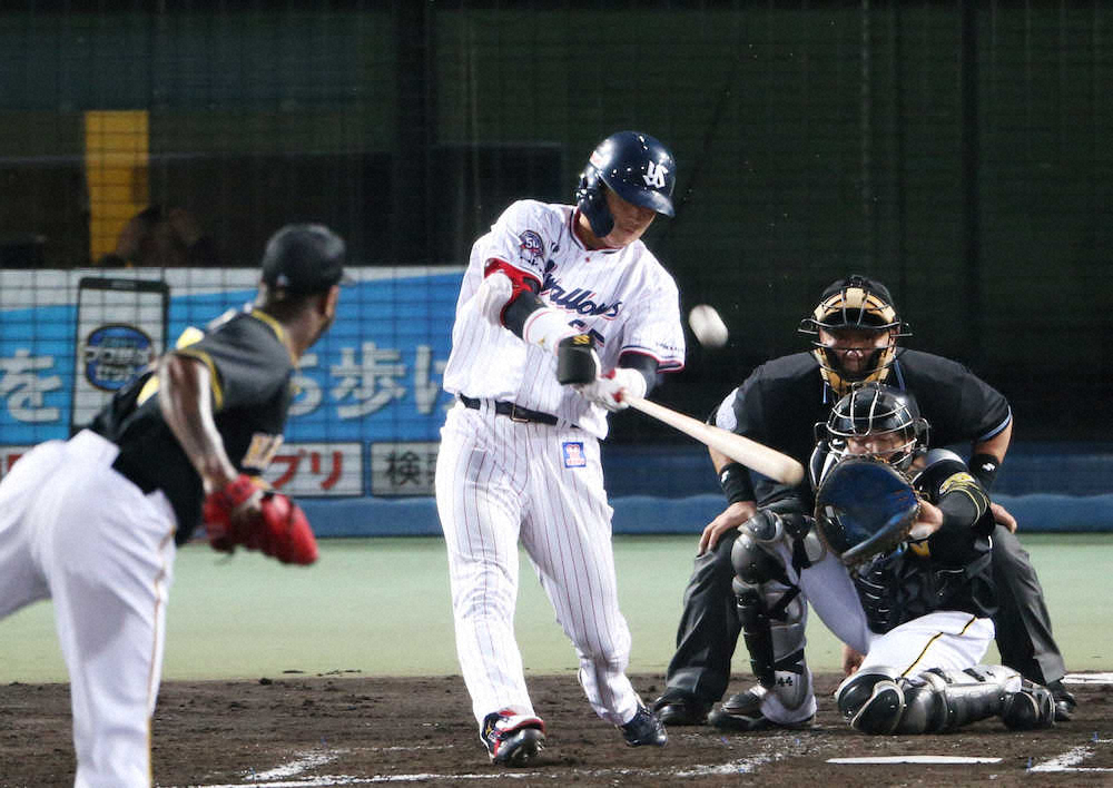 【画像・写真】ヤクルト村上2戦連続V弾　19歳“坊ちゃん”で指揮官に400勝プレゼント