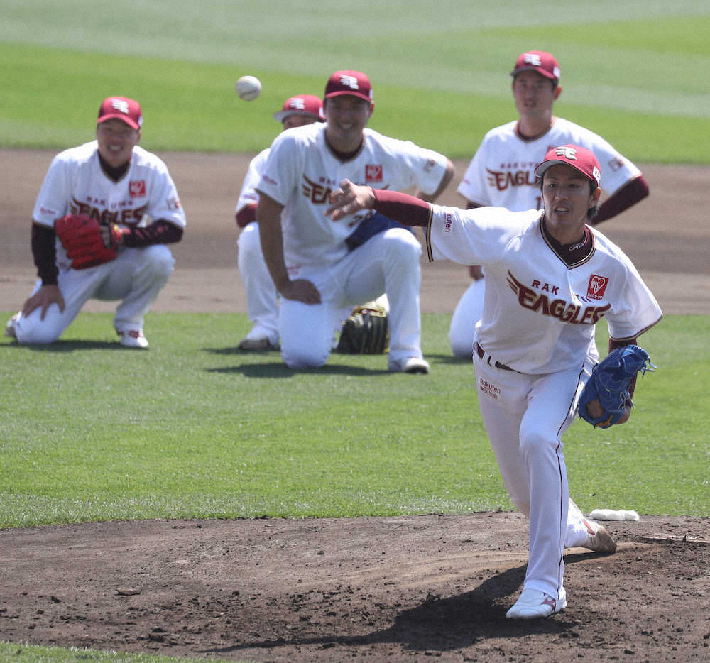 【画像・写真】楽天・岸、25日日本ハム戦で復帰へ　投内連携で軽快プレー