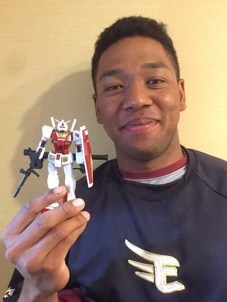 【画像・写真】楽天・オコエ　ガンダムとのコラボシリーズで活躍誓う