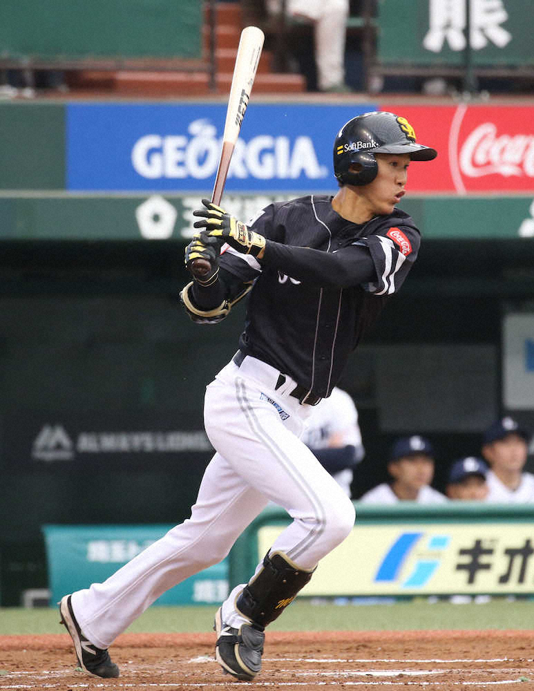 【画像・写真】ソフトB・三森　初スタメンで初ものづくし！安打、盗塁、打点、得点…地元に堂々“凱旋”