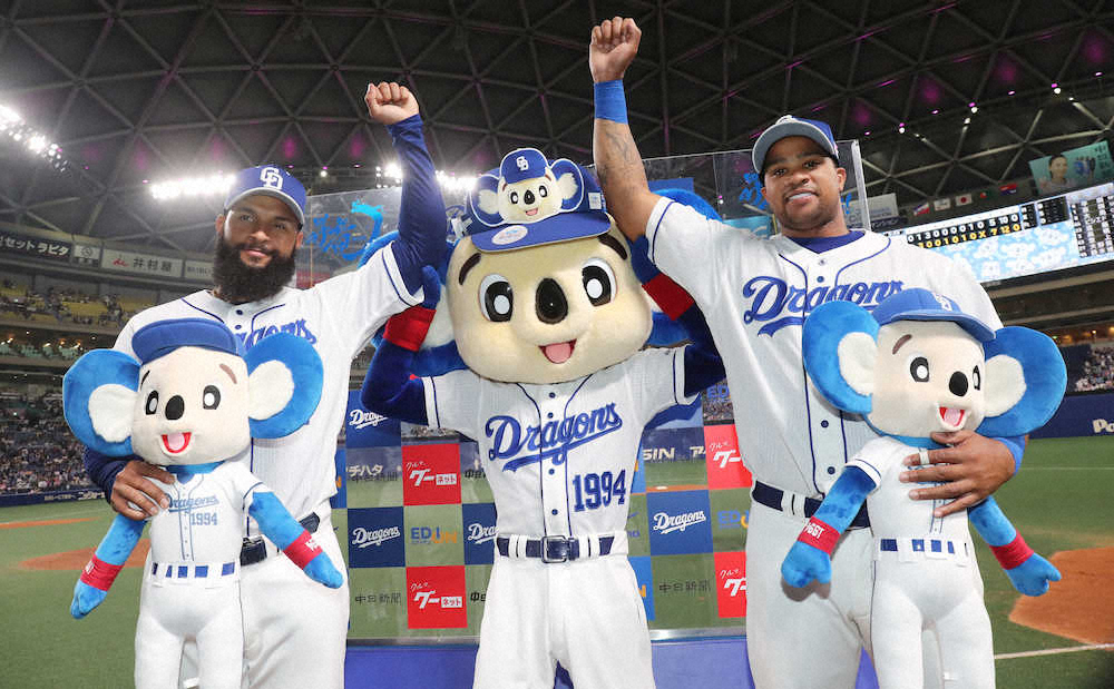 【画像・写真】中日　ビシアルW猛打賞！与田監督　3カード連続勝ち越しに「援護点が大きかった」