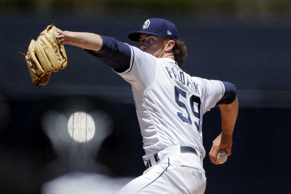 【画像・写真】パドレスの新人パダックがメジャー初勝利　猛打マリナーズ打線を7回1安打