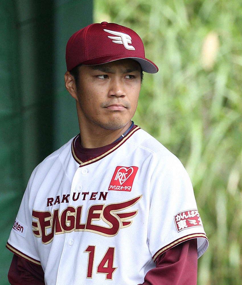 【画像・写真】楽天・則本昂がキャッチボール再開　平石監督が明かす「予定通り」
