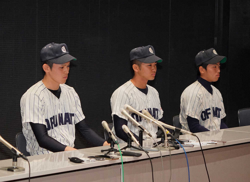 【画像・写真】大船渡・佐々木　最後の夏へ闘志　中学時代からの仲間と「絶対に甲子園へ」