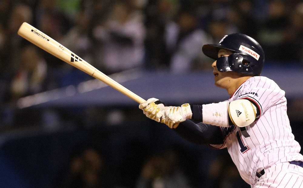 【画像・写真】ヤクルト青木&山田&バレ“ソロい踏み”　広島の連勝ストップ