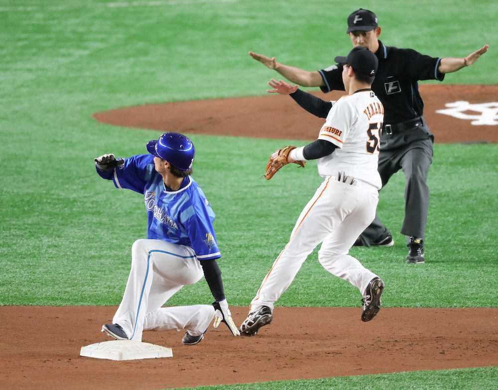 【画像・写真】DeNA石川　今季初安打で8試合ぶり先制点を演出