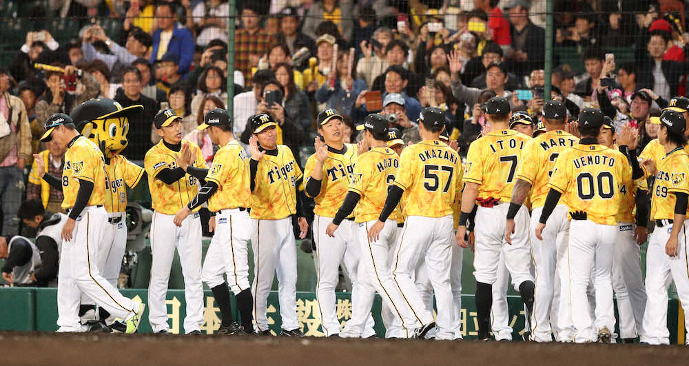 【画像・写真】阪神・矢野監督と一問一答　平成最後の試合で快勝！令和で「いいスタートを切れるように」
