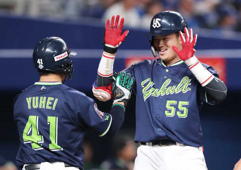 【画像・写真】ヤクルト・村上　バレンティンに並ぶチームトップタイの8号