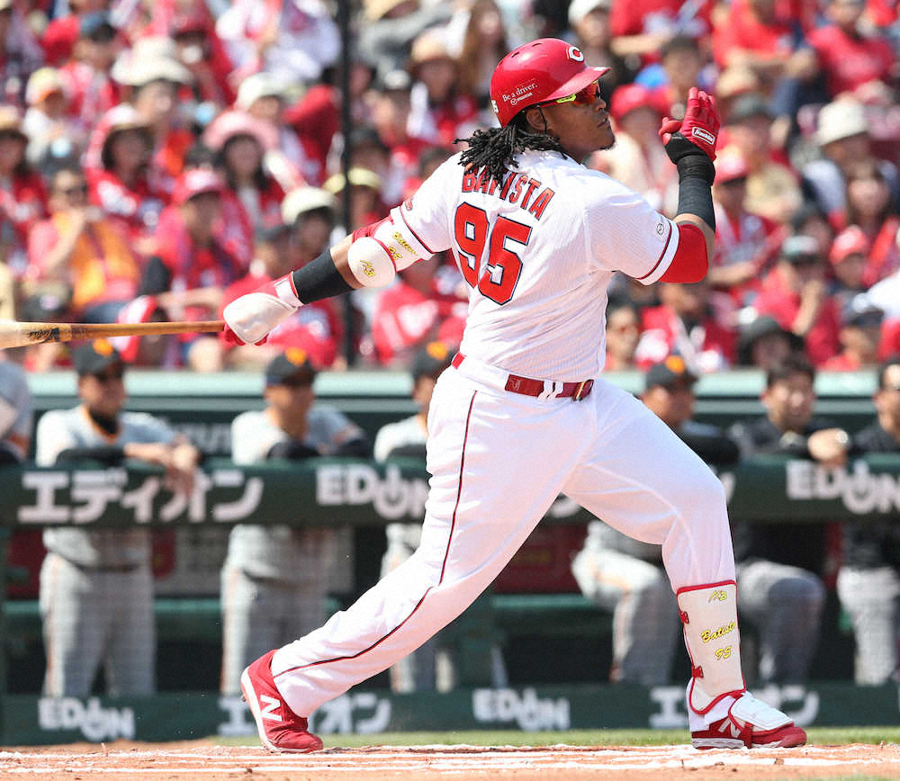 【画像・写真】広島バティスタ　緒方監督のために！？　退場直後に先制弾