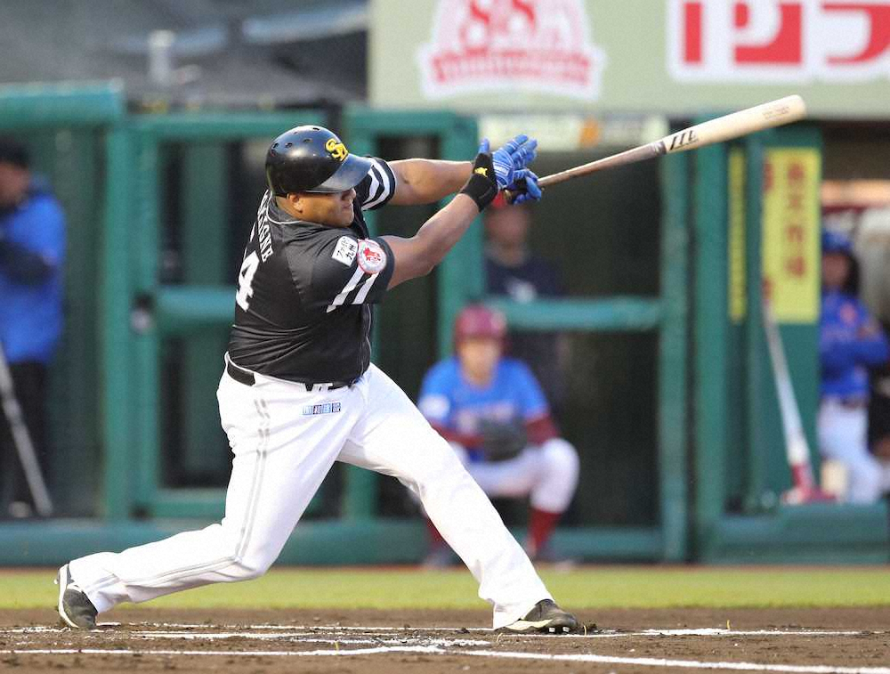 【画像・写真】ソフトB、3試合連続初回先制　デスパイネが適時打「最初のチャンスで…」