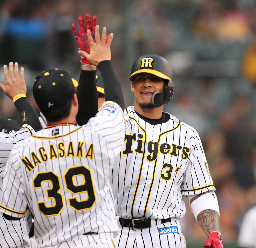 【画像・写真】阪神　マルテ来日2号だ大山3打点だ7点快勝で貯金3！西が3勝目　中日は高橋サイクル王手も…
