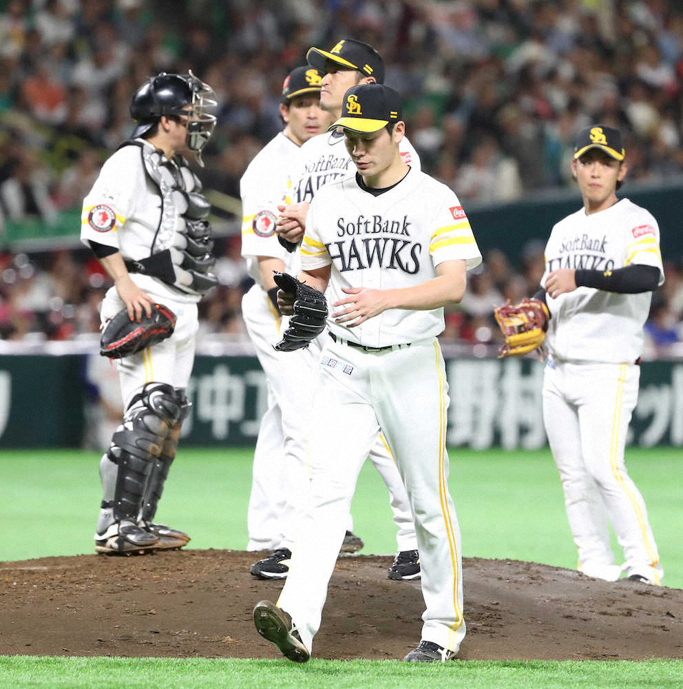【画像・写真】ソフトB武田また8失点KO「本当に申し訳ない」工藤監督は配置転換示唆