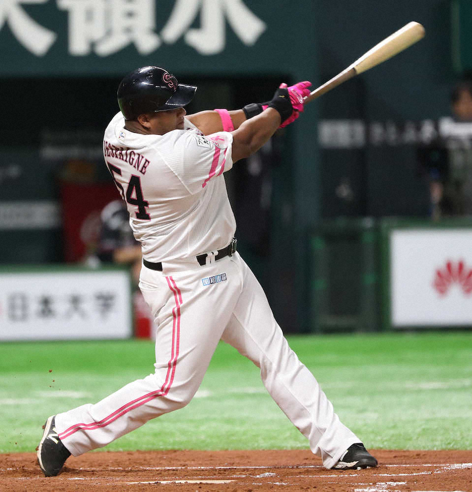 【画像・写真】ソフトB　デスパ＆今宮、そろって2戦連続本塁打