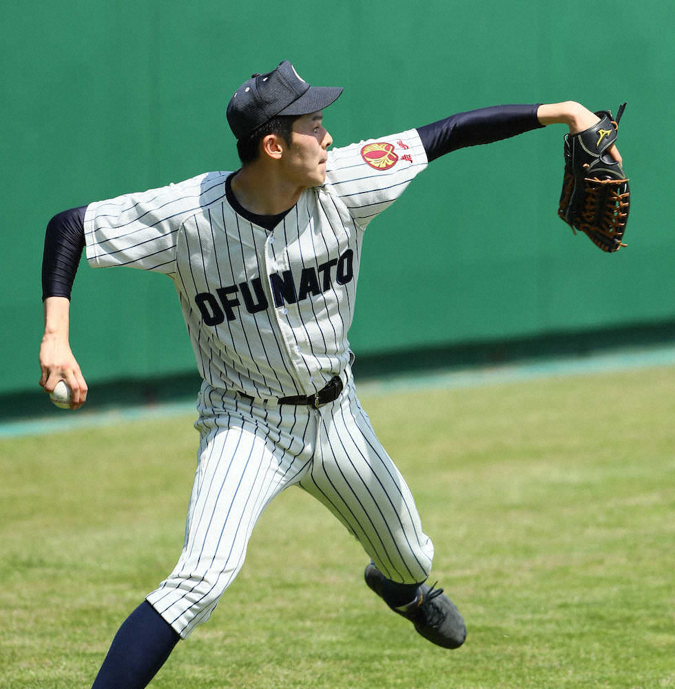 【画像・写真】大船渡・佐々木　5回終わって登板なし　チームは2点ビハインド