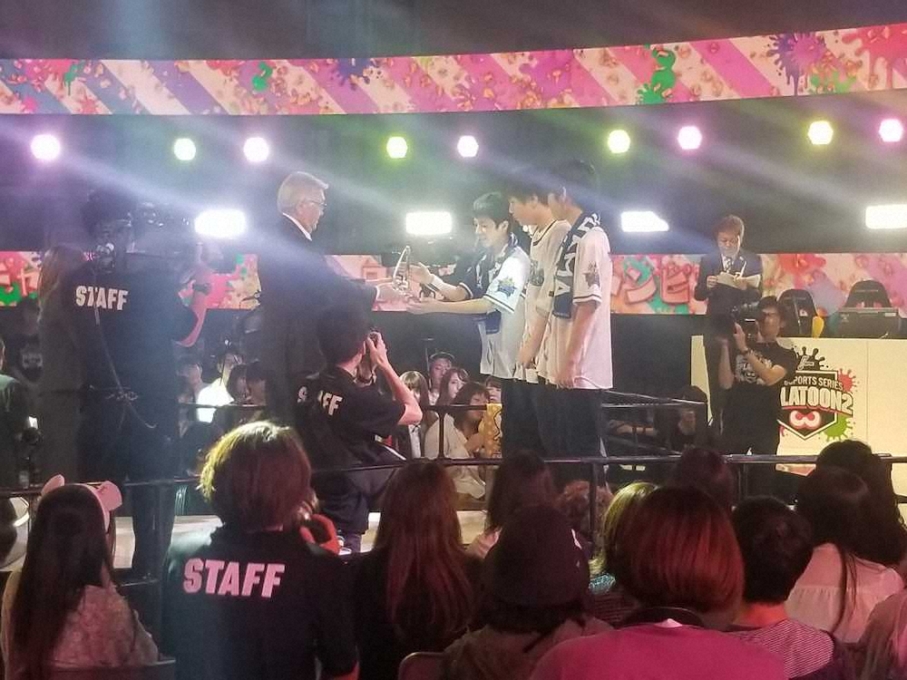 【画像・写真】「スプラトゥーン2」大盛況　斉藤コミッショナー「野球と同じ価値観を共有できたら」