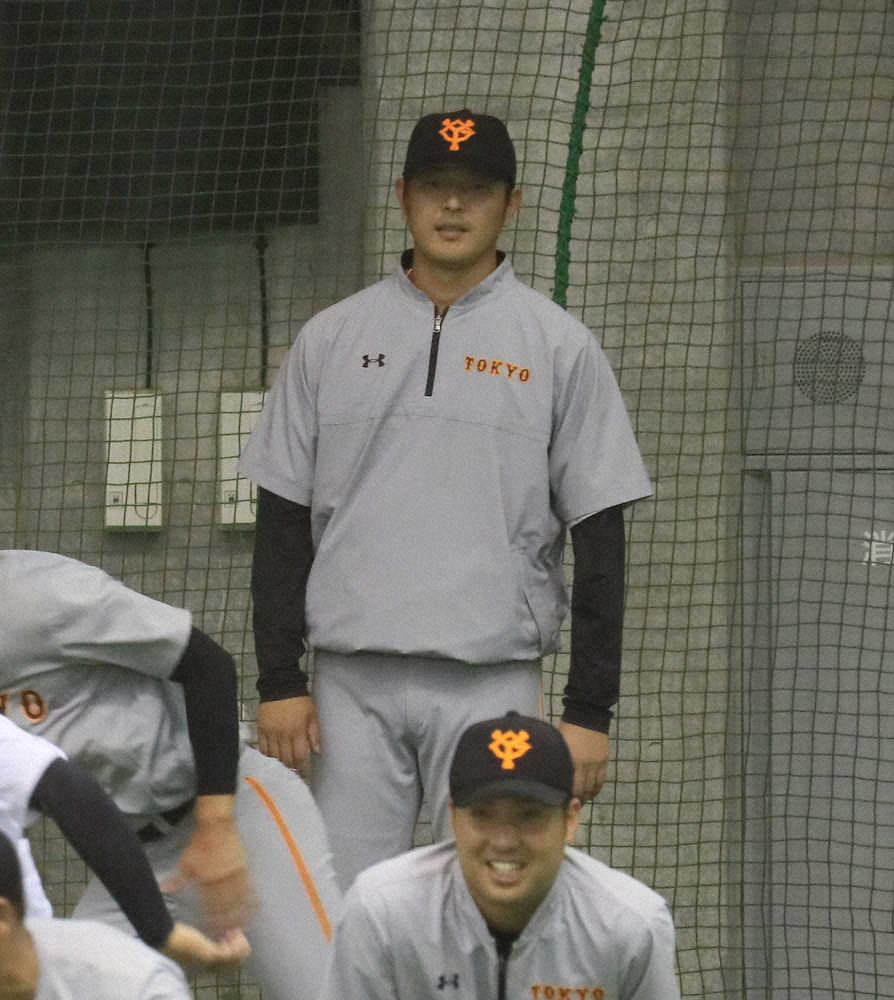 【画像・写真】巨人・岩隈　引退の上原に敬意と寂しさ「雲の上のような存在」