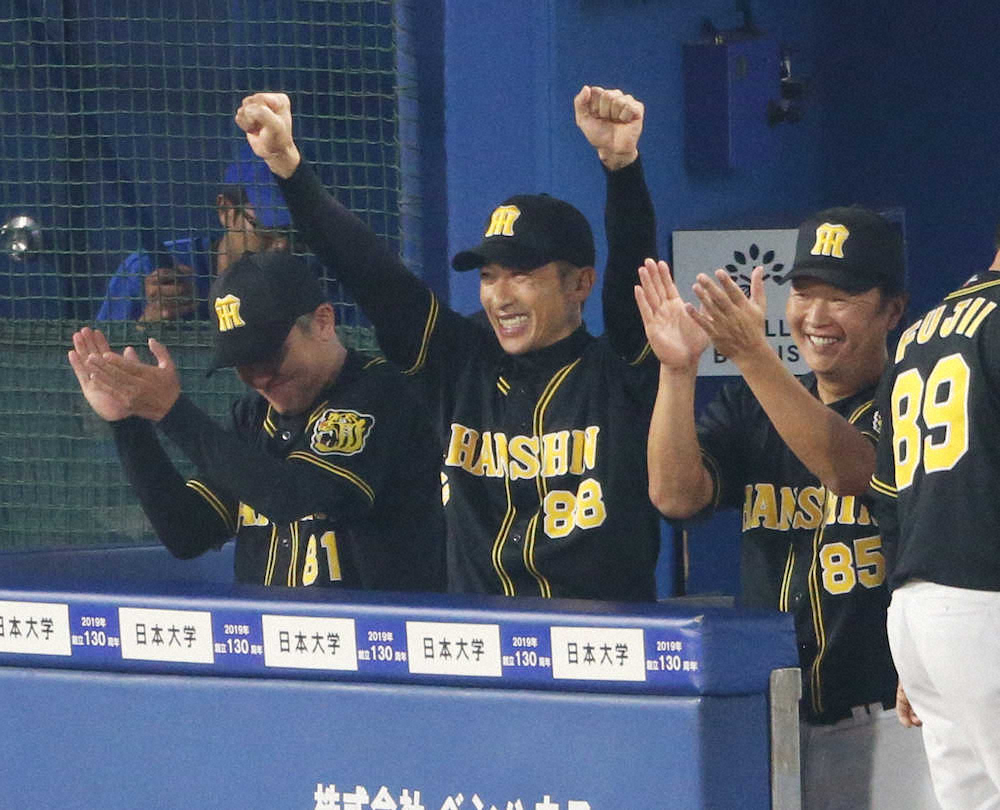 【画像・写真】阪神オール1点差で4連勝！矢野監督「手汗は1リットルかいたわ。めっちゃ手汗かいたわ」