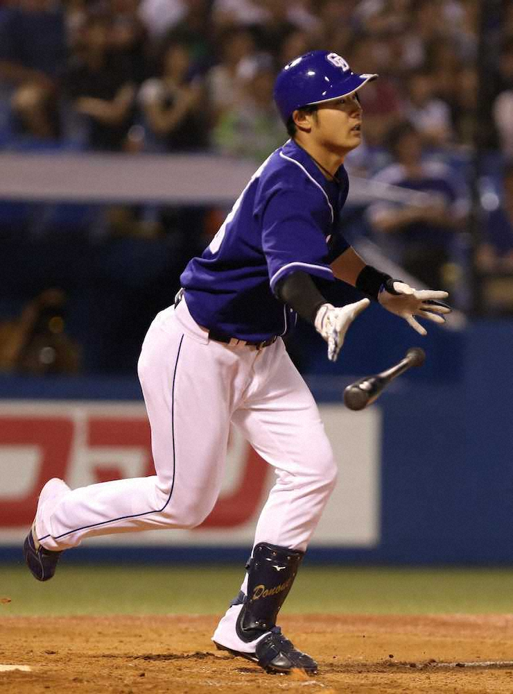 【画像・写真】中日・堂上　1カ月ぶり一発「センター中心でいったら最高の結果に」