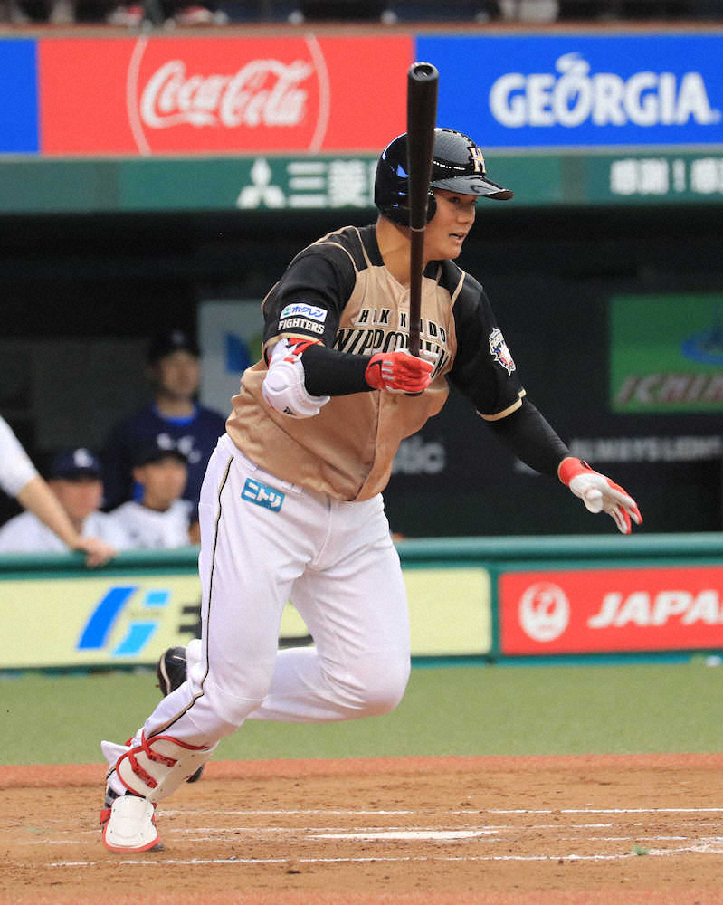 【画像・写真】清宮20歳初安打　誕生日に2点適時打　今季の目標は「ビールかけ」