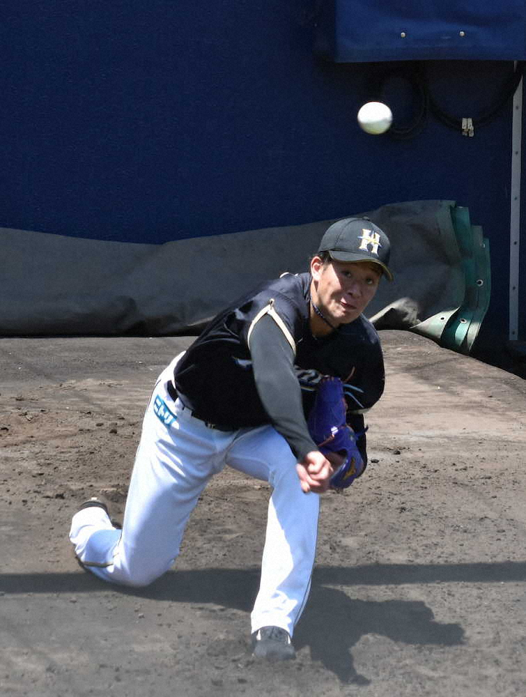 【画像・写真】吉田輝星“1軍昇格最終テスト”へブルペンで68球「好調はしっかりキープできている」