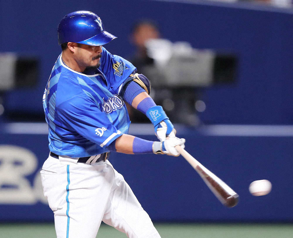 【画像・写真】DeNA・宮崎が3打席連続安打　早くも4回で猛打賞マーク