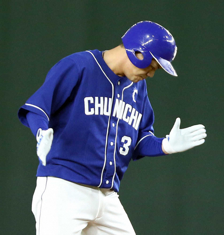 【画像・写真】中日・高橋　月間新9度目猛打賞に王手！5回までに2安打