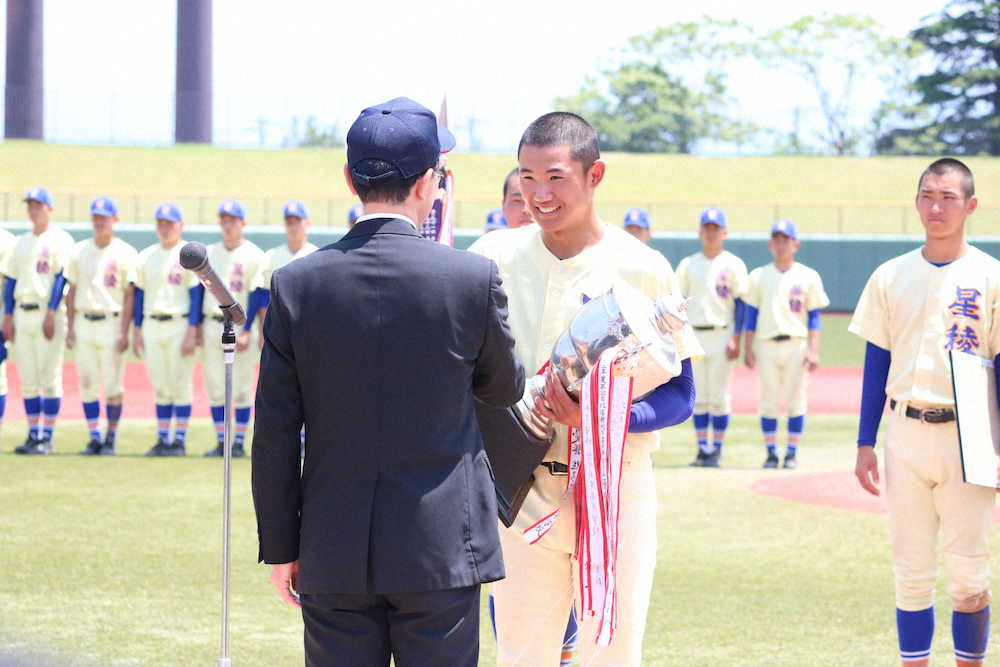 【画像・写真】星稜・奥川「完全に復活できた」無四球完投！最速150キロ！最終回は3者連続の11K