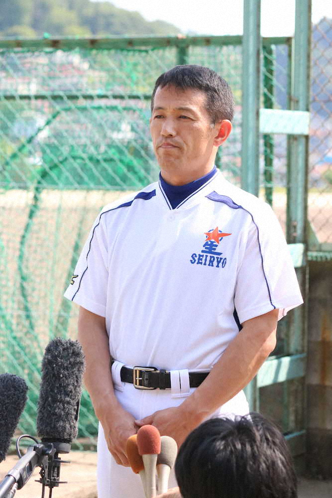 【画像・写真】星稜・林監督が指導復帰　サイン盗み騒動で懲戒処分「ご迷惑をお掛けした」