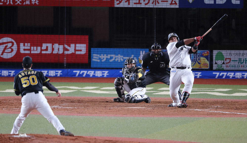 【画像・写真】ロッテ、アジャ弾で交流戦初勝利　死球に怒り「許さないぞという気持ち」
