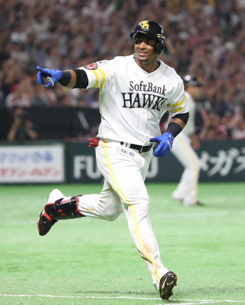 【画像・写真】ソフトB・グラシアル先制弾＆猛打賞4打点　12球団唯一の交流戦開幕3連勝　中日は今季最悪5連敗…
