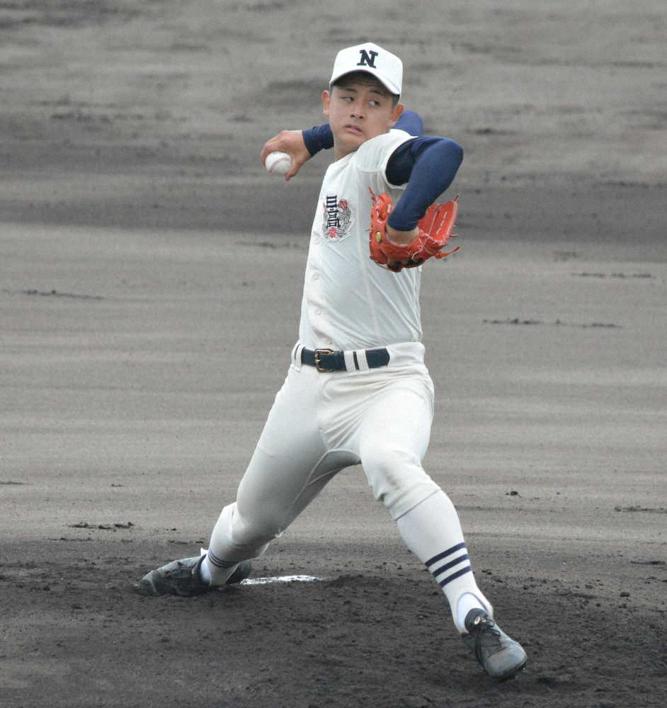【画像・写真】日大三ドラフト候補右腕・井上　センバツV東邦に5回2失点　30人超スカウトの前で石川斬り