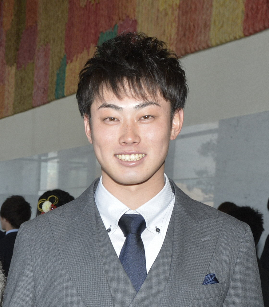 【画像・写真】巨人　育成・加藤脩平、支配下契約に驚き「このタイミングで来るとは…」