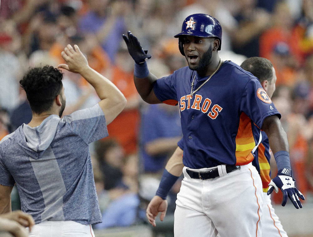 【画像・写真】アストロズの新人アルバレスがメジャー昇格初戦で2ラン　新たな怪物誕生か？