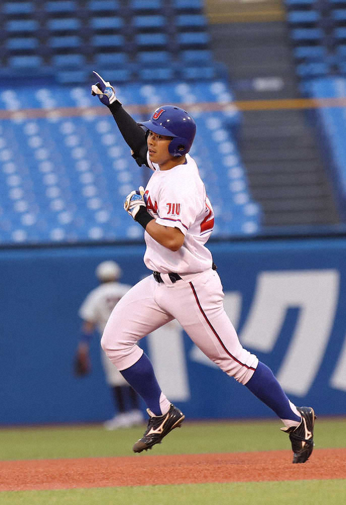 【画像・写真】城西国際大初8強　マックス佐藤も仰天　岸添先頭打者弾