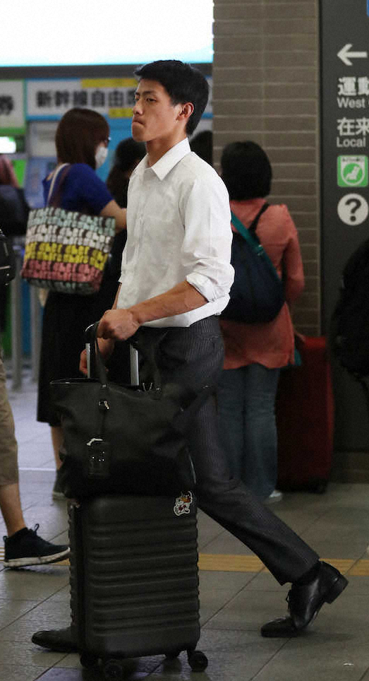 【画像・写真】楽天・辰己、近本とのドラ1対決に闘志「対戦楽しみ」