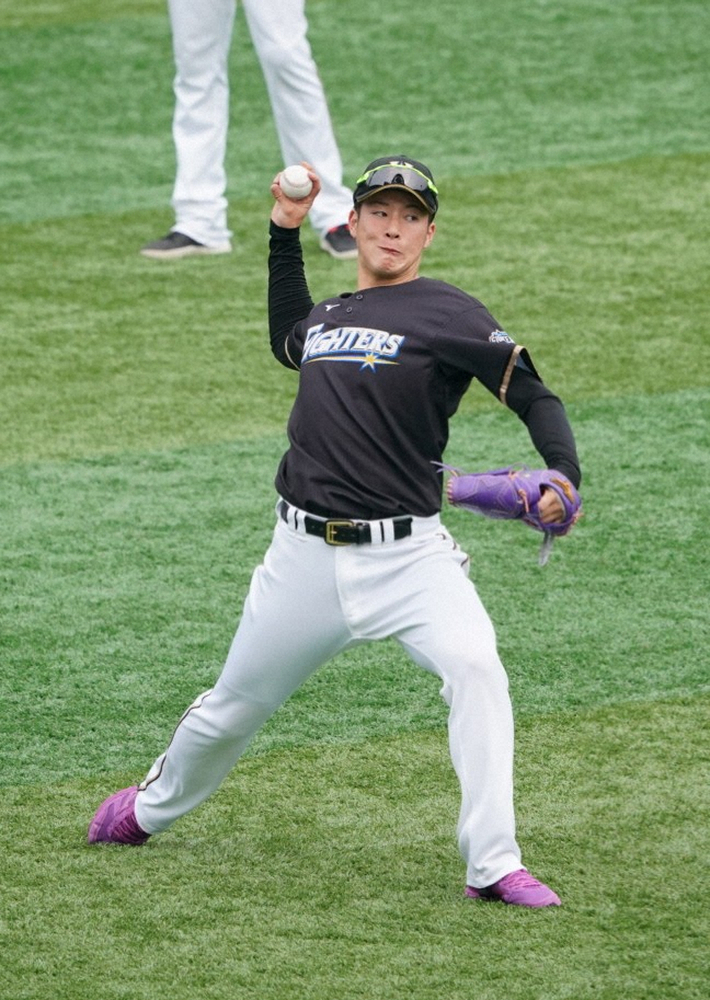 【画像・写真】日本ハム・吉田輝　巨人・阿部からサイン頼まれたこと明かす「息子さんが…」　五輪への思いも口に