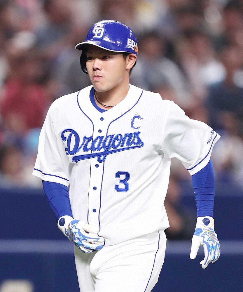 【画像・写真】中日・高橋　壊れたベルトで決勝3ラン!柳8勝目後押しも「もう打てないと思います」