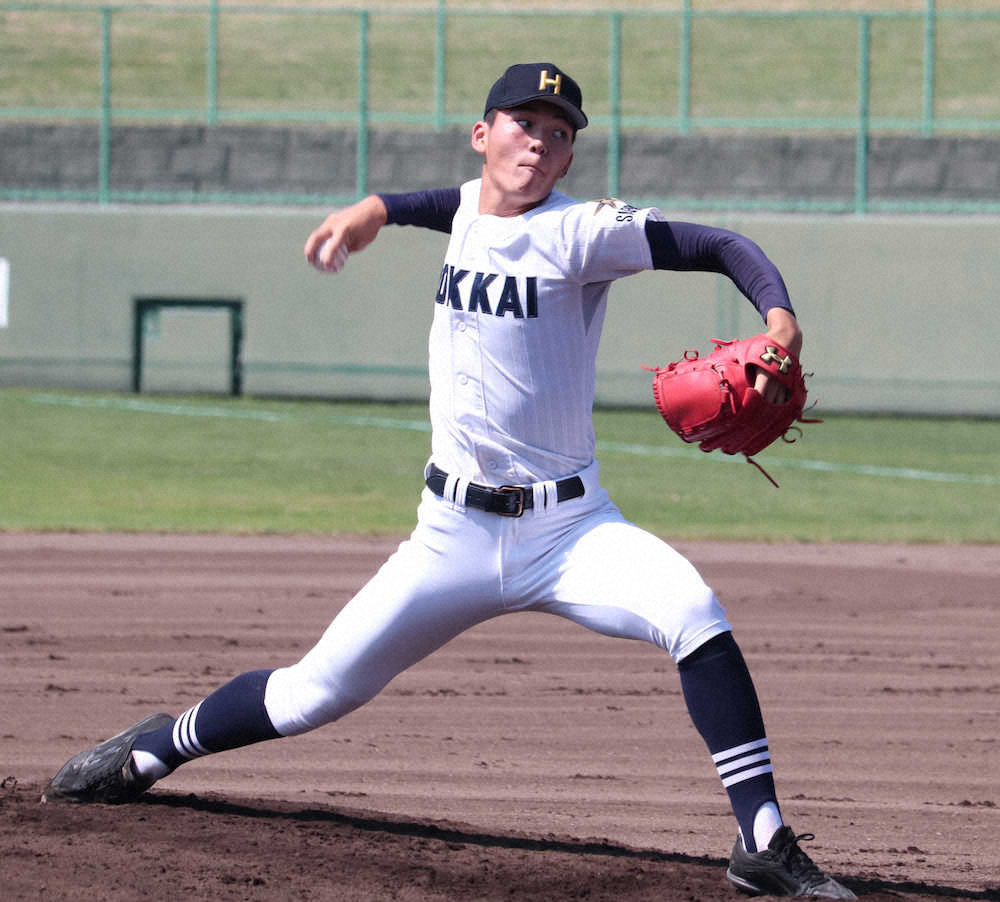 【画像・写真】北海、大勝で夏初戦を突破　エース・岩田は安ど、指揮官も期待