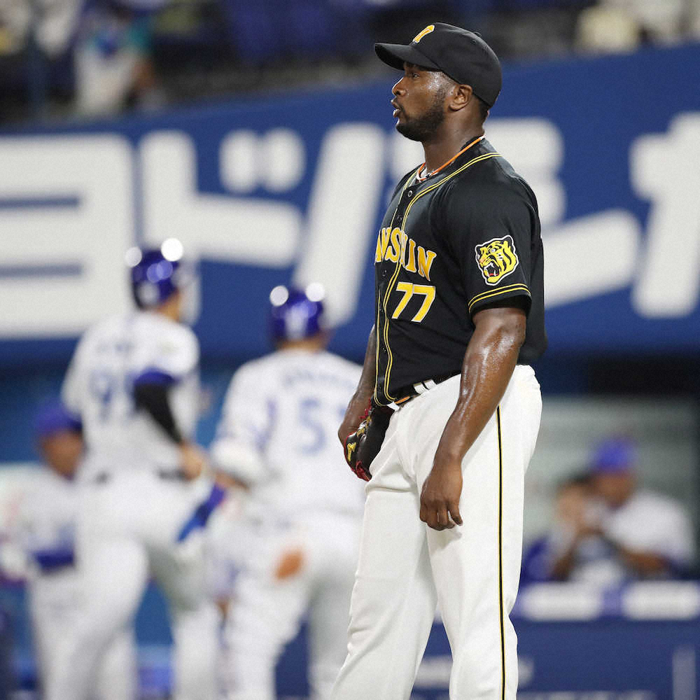 【画像・写真】阪神　失策をきっかけに手痛い追加点を許す　7回で2点ビハインド