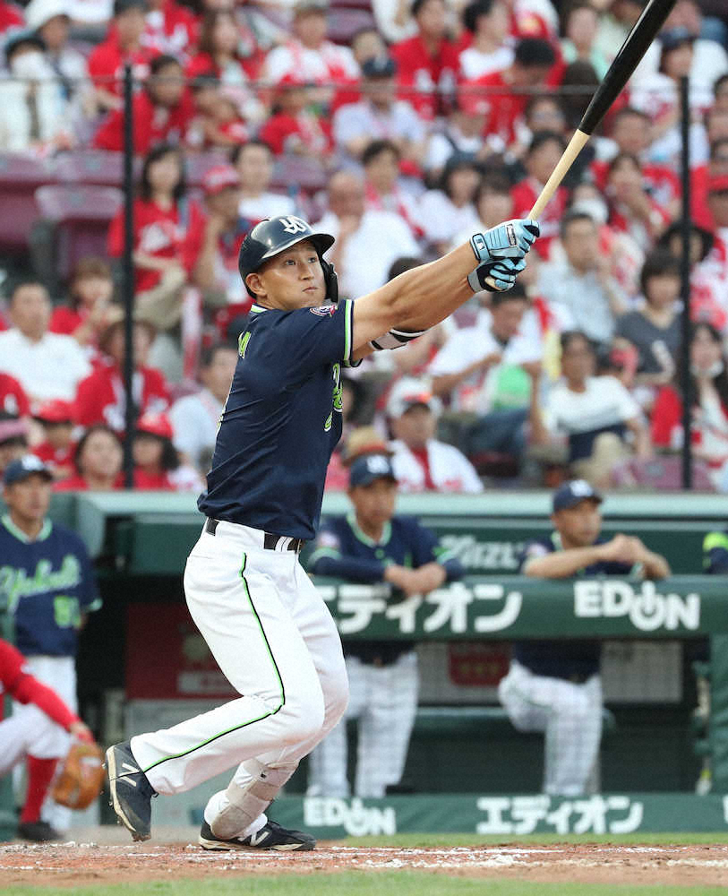 【画像・写真】ヤクルト中山5戦3発　燕のきんに君「コンパクトに」試合決める3ラン