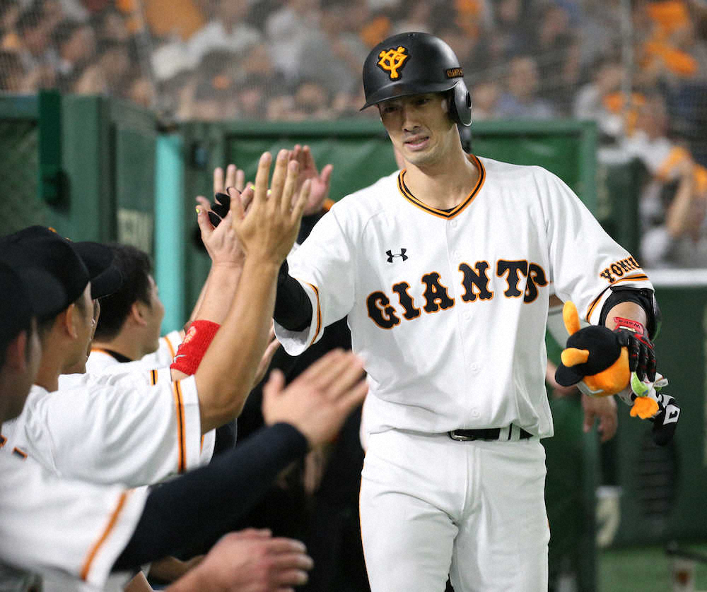 【画像・写真】巨人・若林、右打席で初アーチ！この日チーム初安打が同点3号2ラン