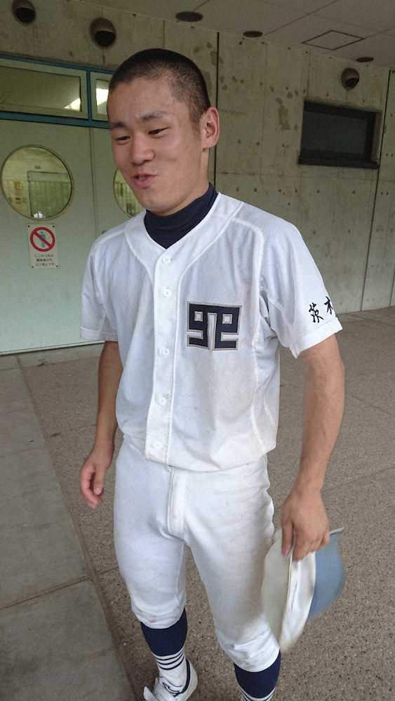 【画像・写真】【大阪】茨木が2年ぶりに初戦突破　主将の速水が決勝適時二塁打