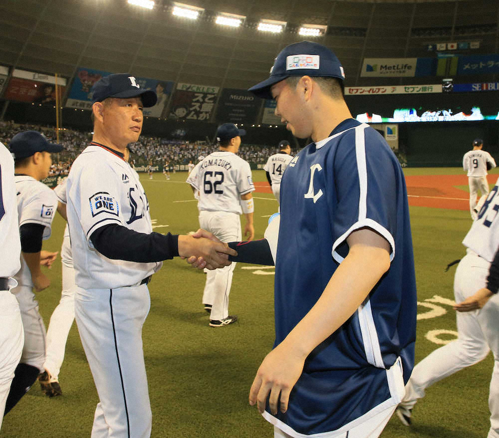 【画像・写真】西武・辻監督　執念のリクエスト3連勝　借金生活ピンチ一転3位浮上