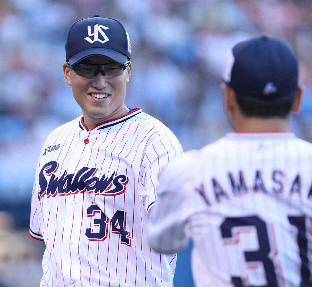 【画像・写真】ヤクルト後半戦初勝利！青木V3ラン　巨人は坂本2発も連勝6でストップ