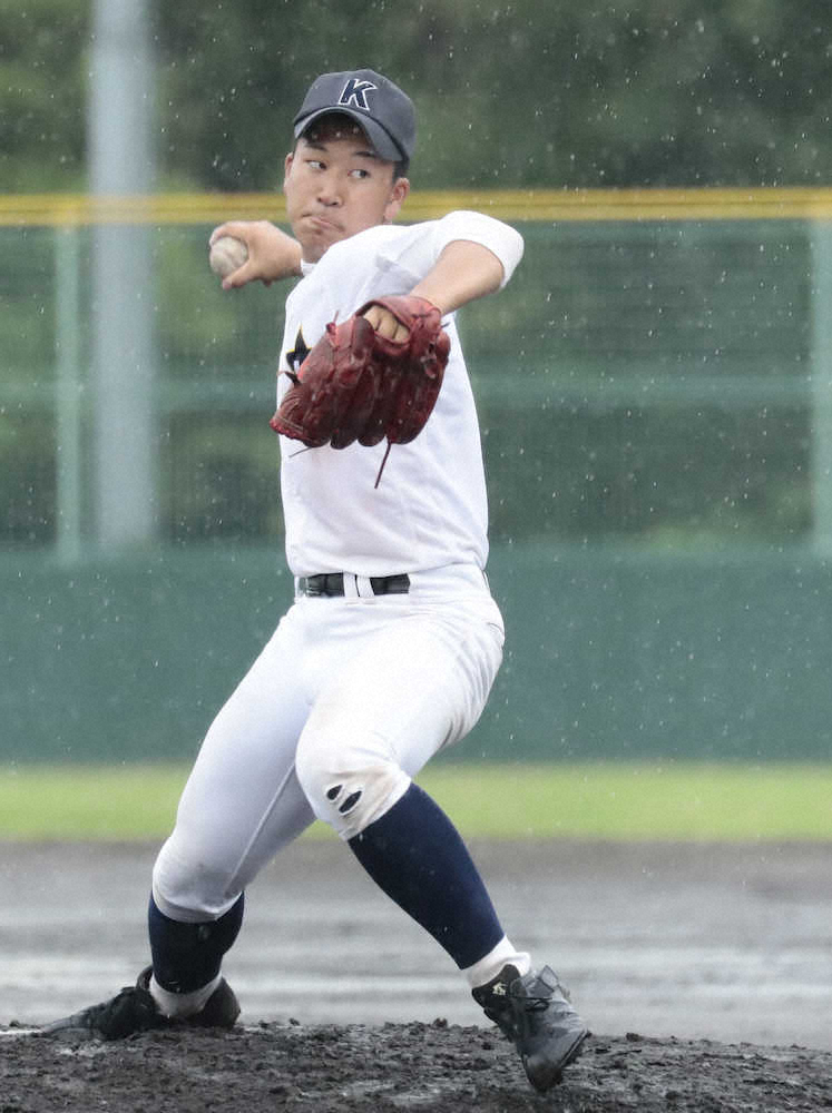 【画像・写真】【大阪】“秀才右腕”北野・古本が126球完封　雨のマウンド予習済み