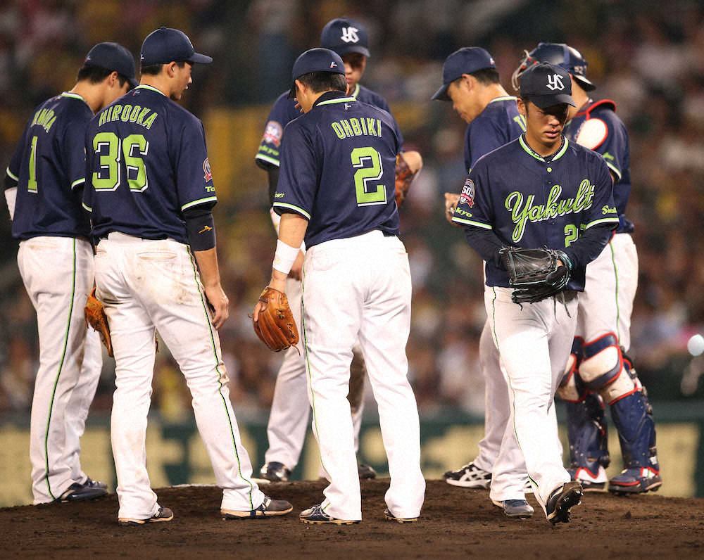 【画像・写真】ヤクルト継投策裏目…小川8回に崩れた　指揮官「少しひっぱりすぎたかな」
