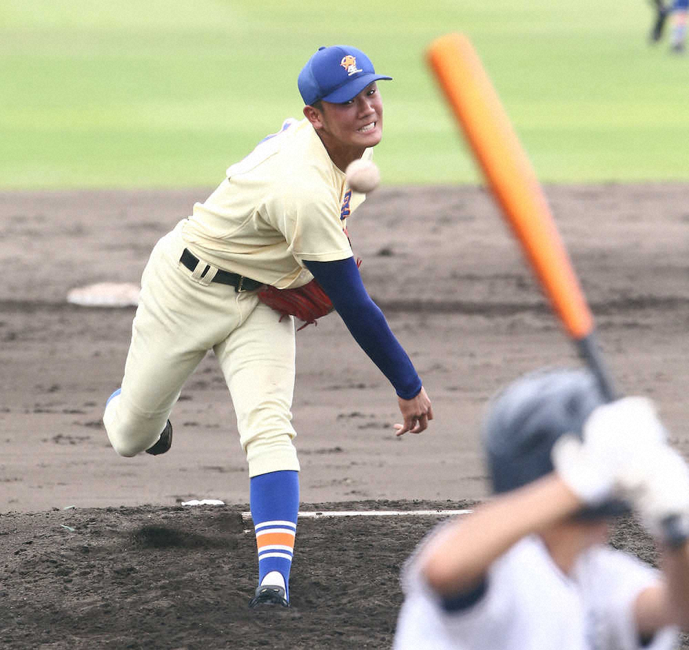 【画像・写真】【石川】佐々木に負けん！星稜・奥川も自己最速158キロ、2回6連続K　スカウト絶賛「別格」