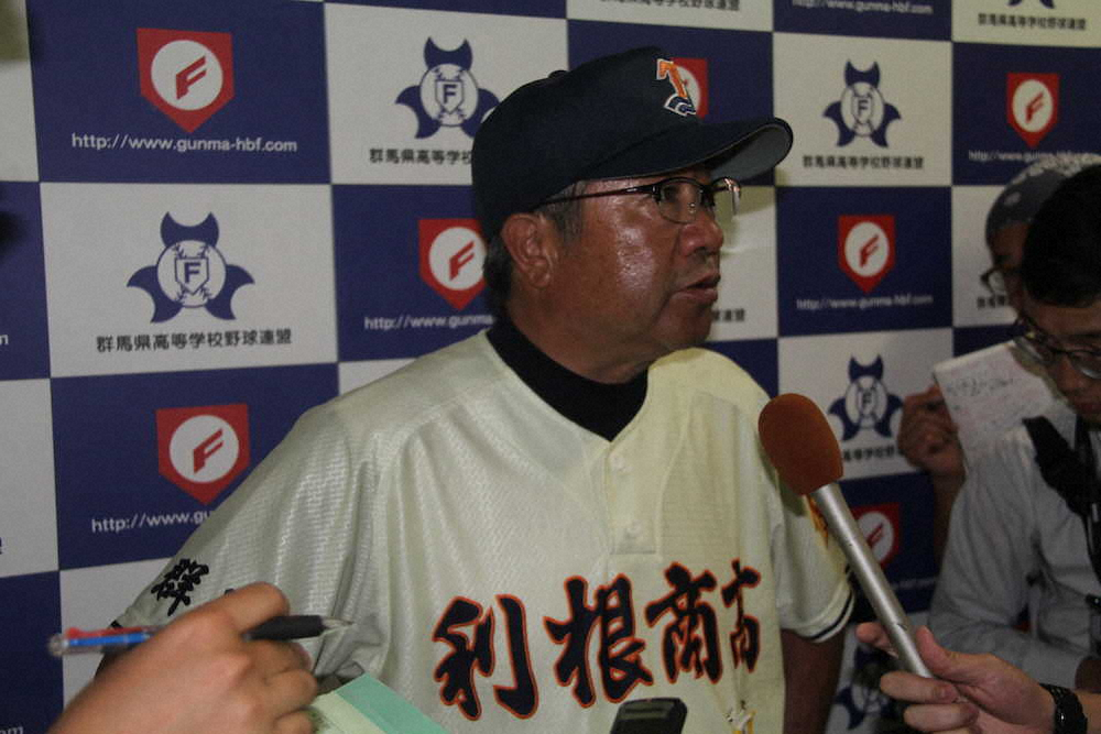 【画像・写真】【群馬】利根商4強逃す　福田監督「複雑」、昨年まで指揮の古巣に大敗
